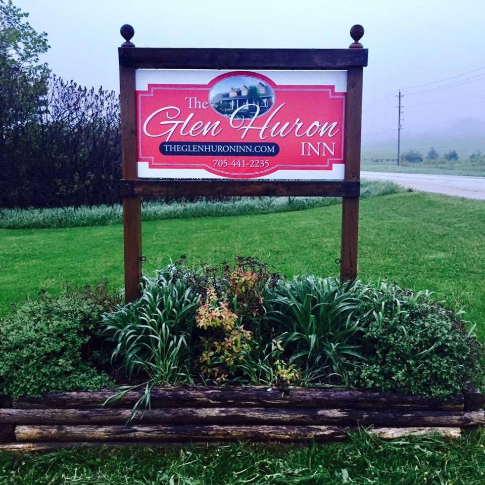 The Glen Huron Inn Duntroon Eksteriør billede